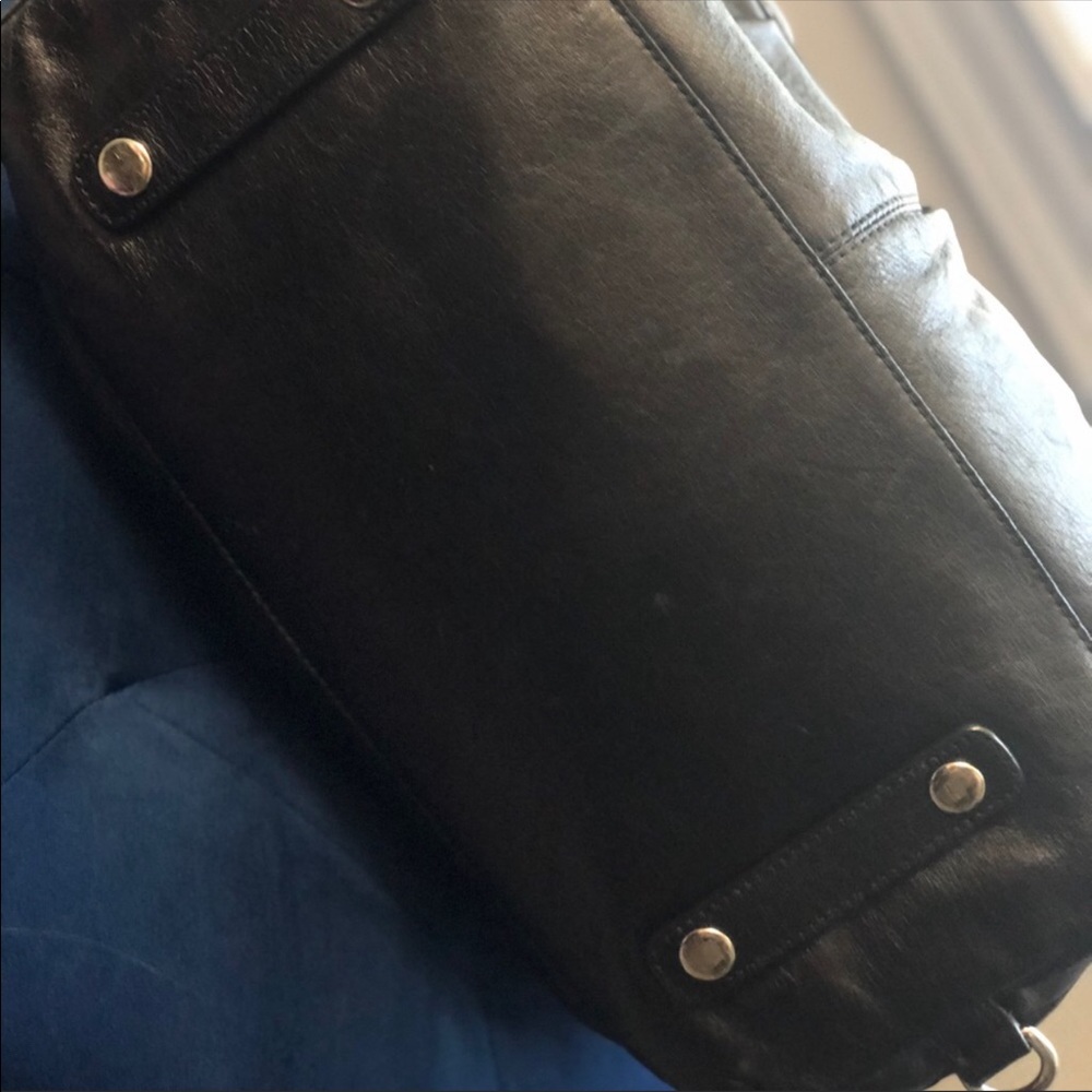 Authentic Coach Purse. - Picture 4 of 5